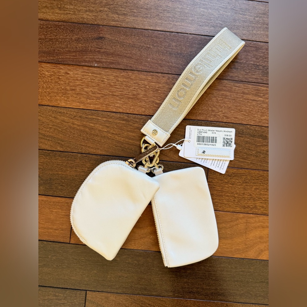 Lululemon Dual Pouch Wrislet